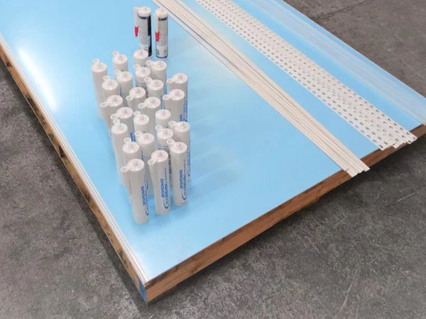 Mega-Angebot: 8 hygienische weiße PVC-Platten 1,5 mm mit Zubehör