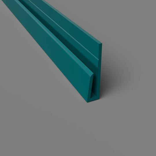 PVC-Randprofil in Aquamarin – Perfekter Abschluss für Wandverkleidungen