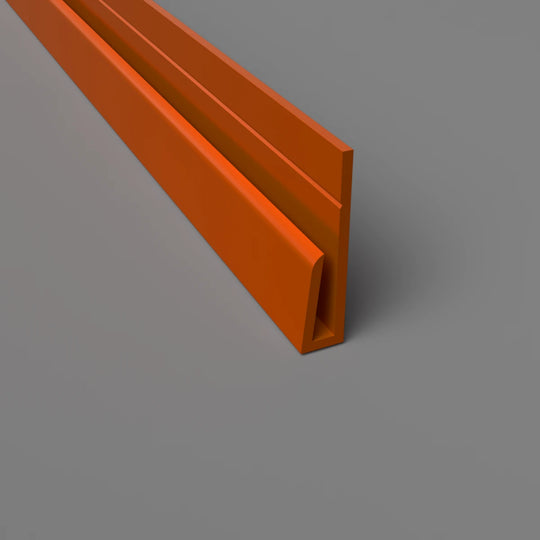 PVC-Randprofil in Orange – Perfekter Abschluss für Wandverkleidungen