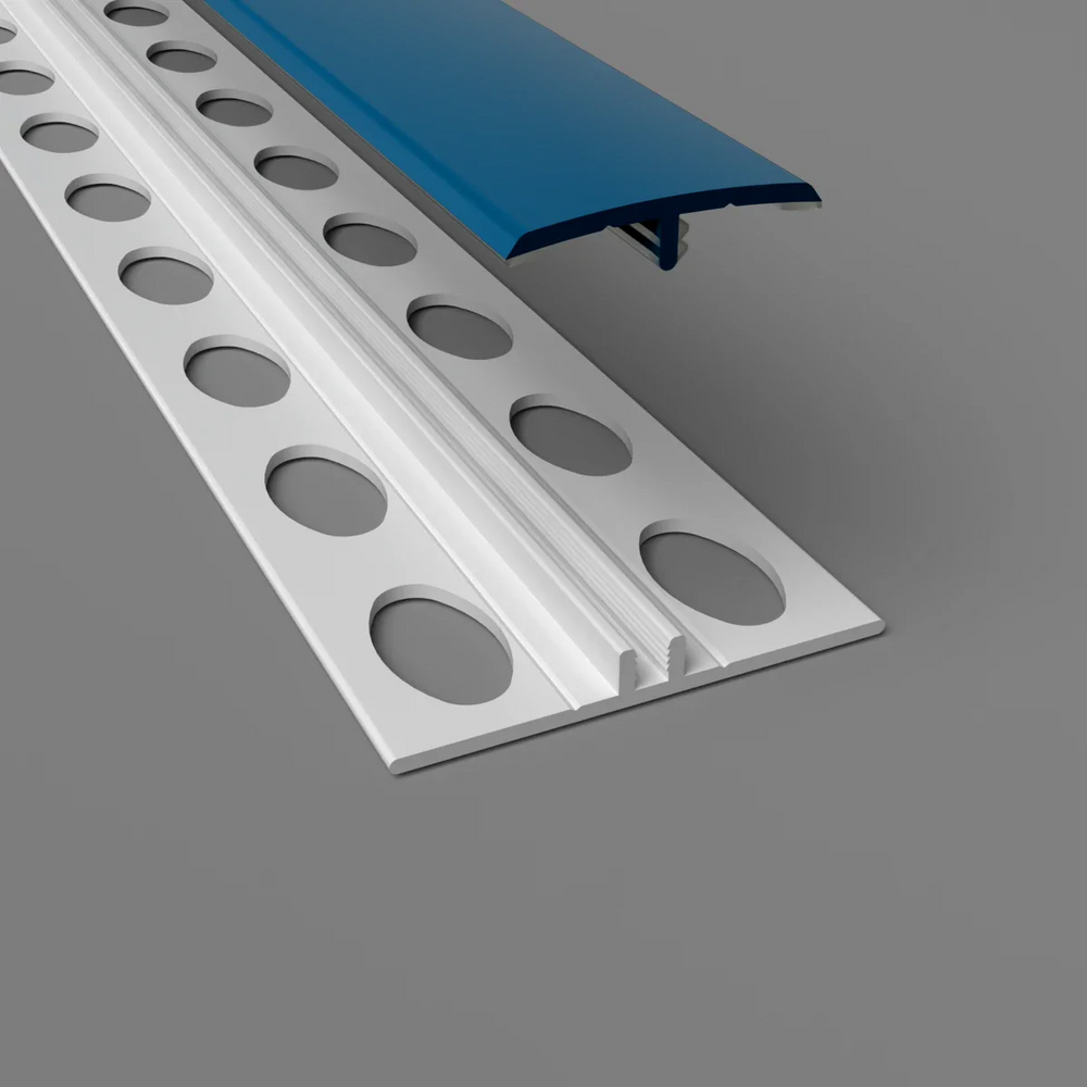 Zweiteilige H-Trennleiste in blau – Montageansicht mit Basisprofil und Abdeckung für PVC-Wandverkleidungen