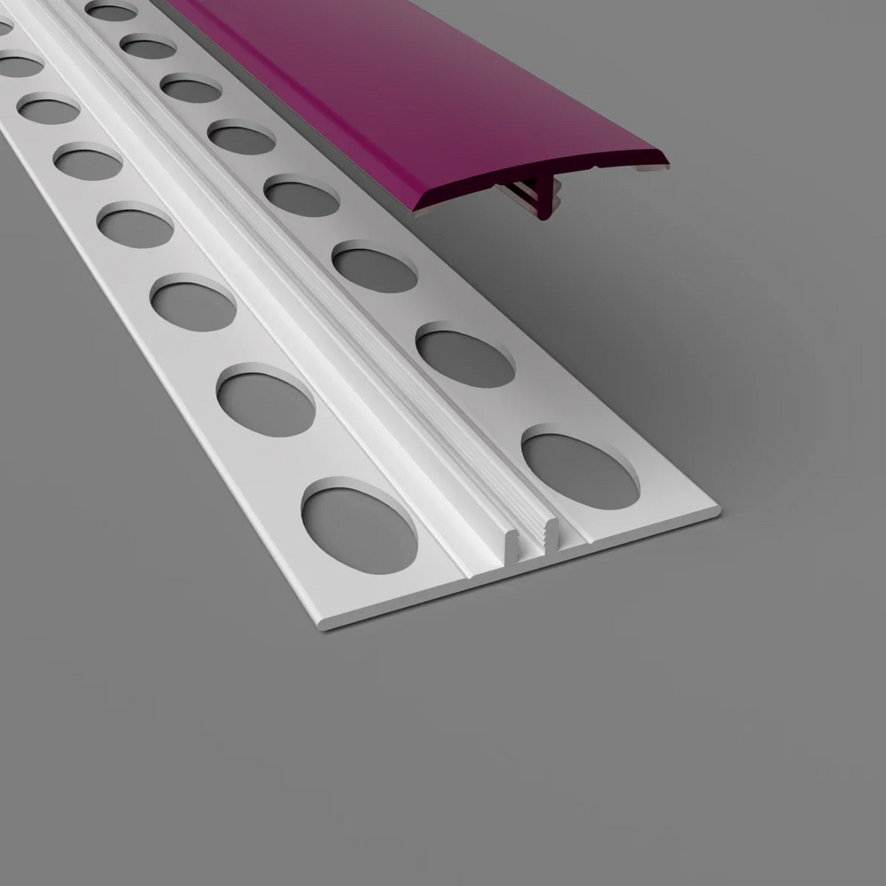 Zweiteilige H-Trennleiste in zuckerpflaume – Montageansicht mit Basisprofil und Abdeckung für PVC-Wandverkleidungen